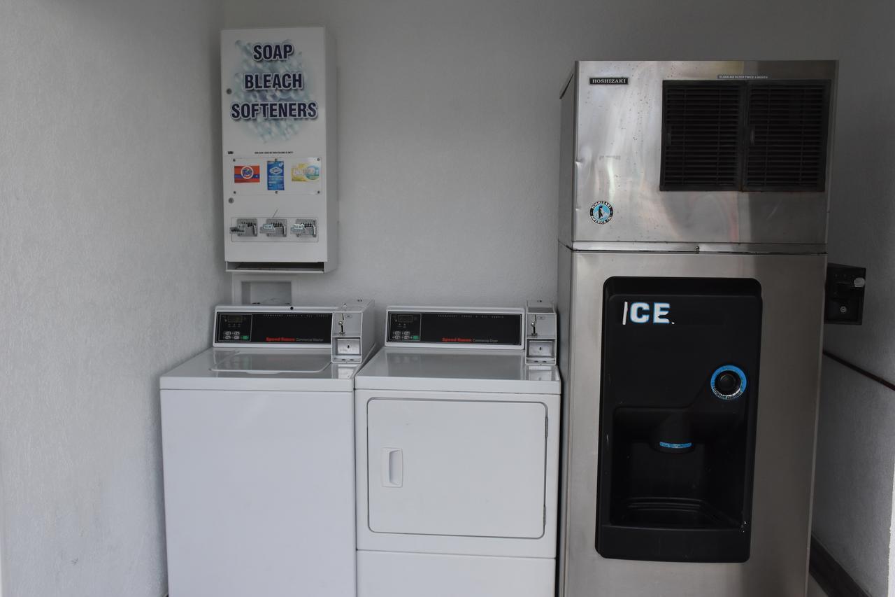 德斯廷旅馆及套房酒店 外观 照片